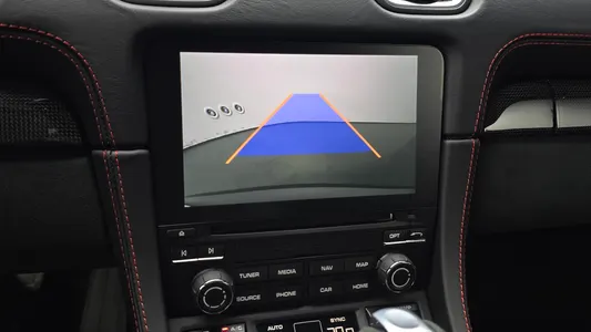 Porsche 718 4.0 GT4 2023 15