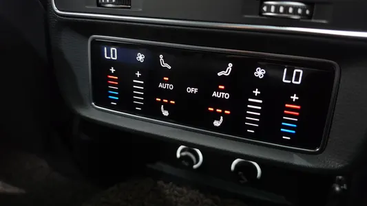 Audi Q7 (4M) 45 TDI 2020 19