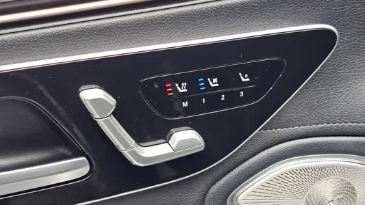 Mercedes-Benz EQS V297 EQS350 2022 29