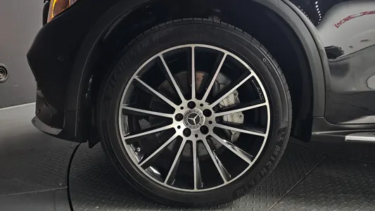 Mercedes-Benz GLC-Class X253 GLC300 4MATIC AMG Line 2019 5