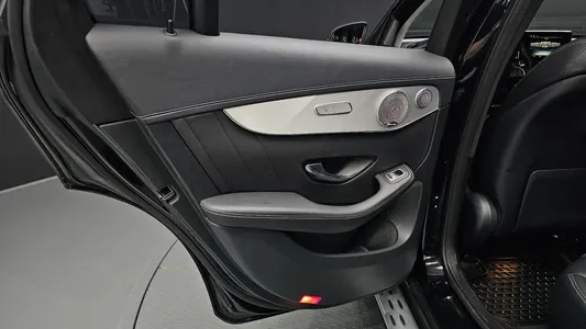Mercedes-Benz GLC-Class X253 GLC300 4MATIC AMG Line 2019 25