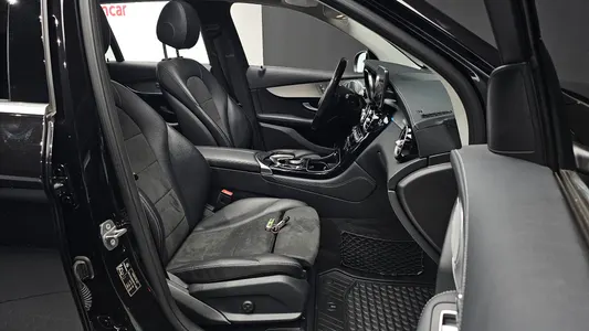 Mercedes-Benz GLC-Class X253 GLC300 4MATIC AMG Line 2019 26
