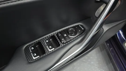 Kia Stinger 2.0 2WD 2017 18