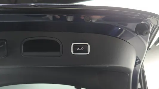 Kia Stinger 2.0 2WD 2017 34