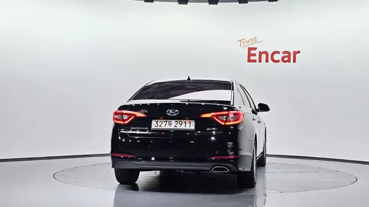Hyundai LF 1.7 2016 4