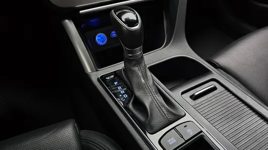 Hyundai LF 1.7 2016 9