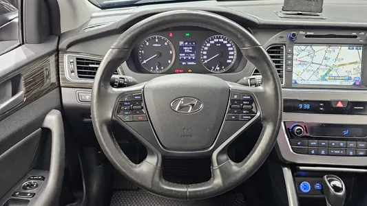 Hyundai LF 1.7 2016 13