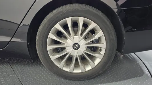 Hyundai LF 1.7 2016 22
