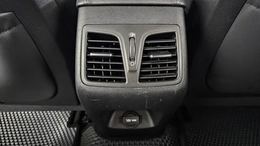 Hyundai LF 1.7 2016 29