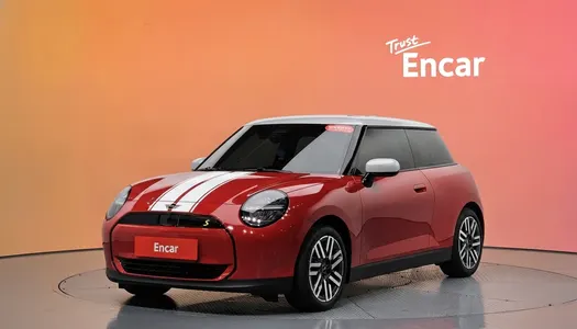 MINI 4 SE 2026