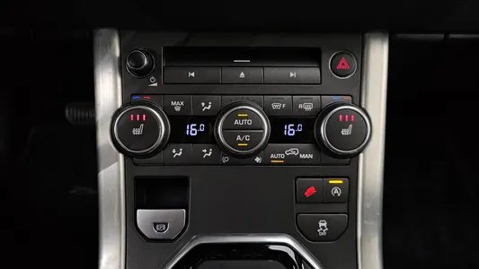 Land Rover 레인지로버 이보크 2.0 TD4 SE 2015 15