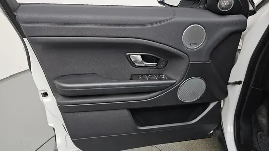 Land Rover 레인지로버 이보크 2.0 TD4 SE 2015 24