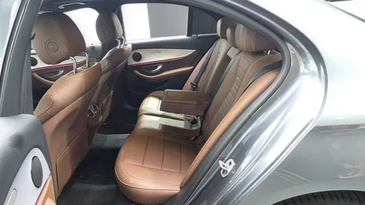 Mercedes-Benz E-Class W213 E250 2021 12