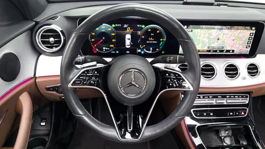 Mercedes-Benz E-Class W213 E250 2021 14