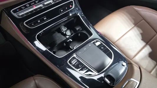 Mercedes-Benz E-Class W213 E250 2021 17