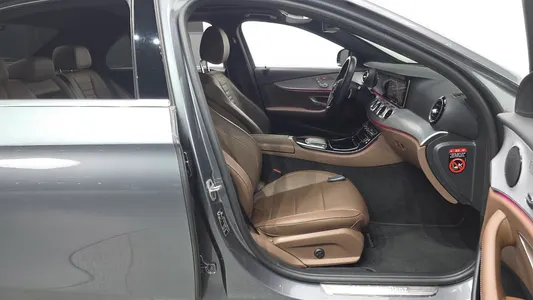 Mercedes-Benz E-Class W213 E250 2021 26