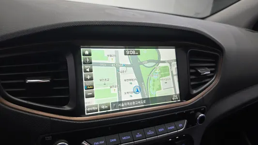 Hyundai 아이오닉 일렉트릭 N 2017 14