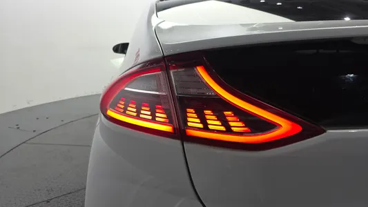 Hyundai 아이오닉 일렉트릭 N 2017 23