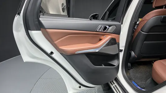 BMW X5 (G05) xDrive 45e xLine 2023 25
