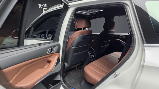 BMW X5 (G05) xDrive 45e xLine 2023 26