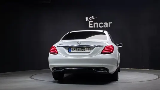 Mercedes-Benz C-Class W205 C220 d 2015 4