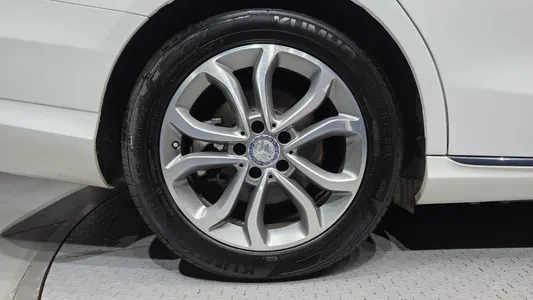 Mercedes-Benz C-Class W205 C220 d 2015 5