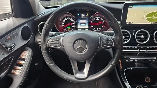 Mercedes-Benz C-Class W205 C220 d 2015 13