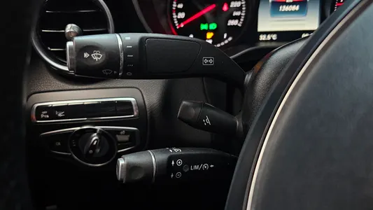 Mercedes-Benz C-Class W205 C220 d 2015 18