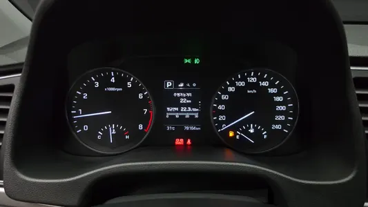 Hyundai AD 1.6 GDI 2017 8