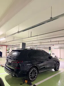 BMW X7 (G07) xDrive 40i M 7 2025 15