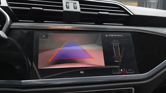 Audi Q3 (F3) 35 TDI 2020 15