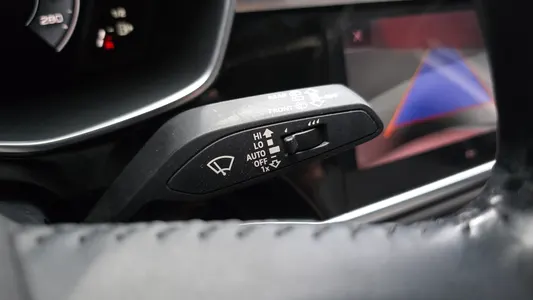 Audi Q3 (F3) 35 TDI 2020 18