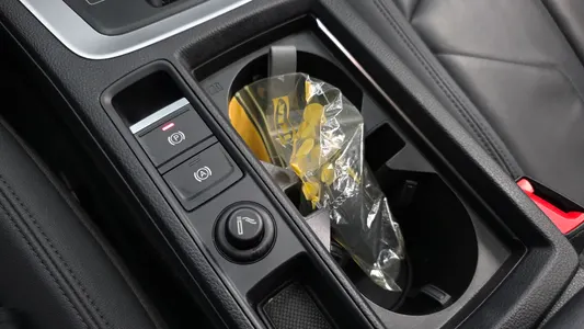 Audi Q3 (F3) 35 TDI 2020 27