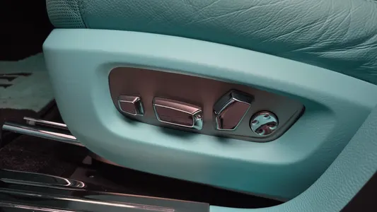 Rolls-Royce 고스트 6.6 EWB V12 2019 32
