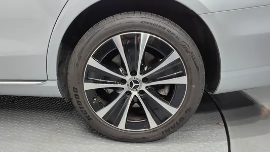 Mercedes-Benz E-Class W213 E300e 4MATIC 2021 21