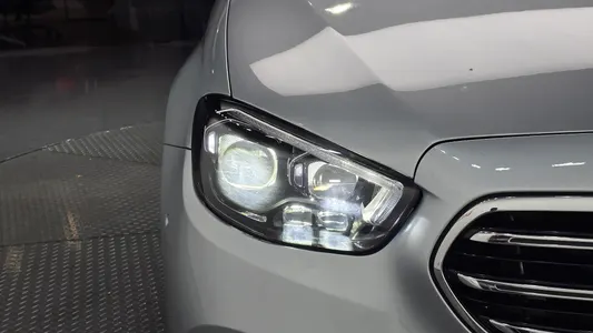 Mercedes-Benz E-Class W213 E300e 4MATIC 2021 22