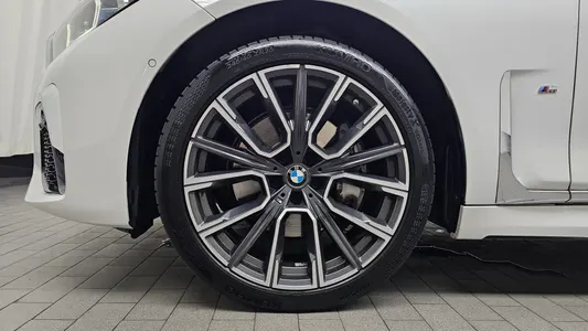 BMW 7 Series (G11) 730Ld xDrive M 2022 4