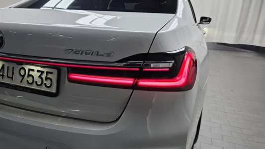 BMW 7 Series (G11) 730Ld xDrive M 2022 23