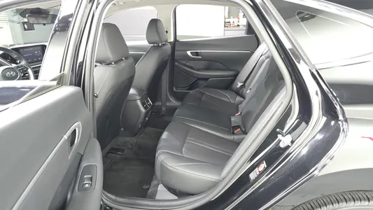 Hyundai (DN8) 2.0 2022 11