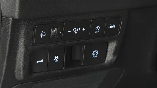 Hyundai (DN8) 2.0 2022 18