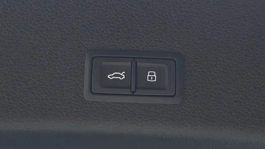 Audi e- 55 2020 18