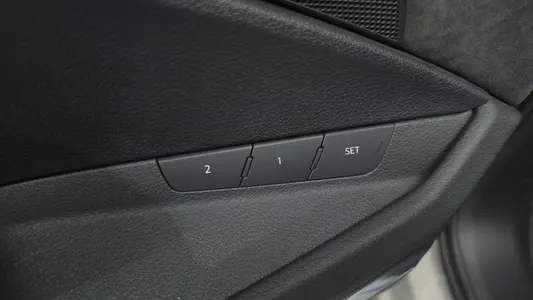 Audi e- 55 2020 29