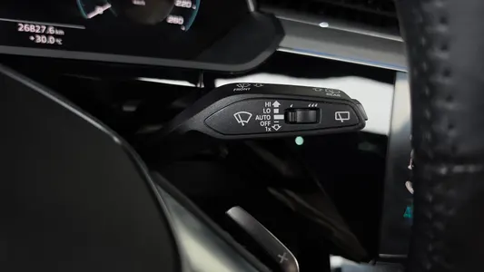 Audi e- 55 2020 30