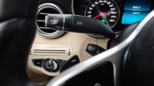 Mercedes-Benz C-Class W205 C220 d 2019 17