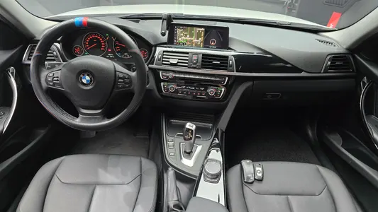 BMW 3 Series (F30) 320d 2018 7