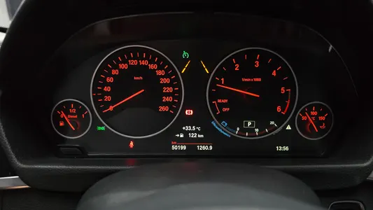 BMW 3 Series (F30) 320d 2018 8