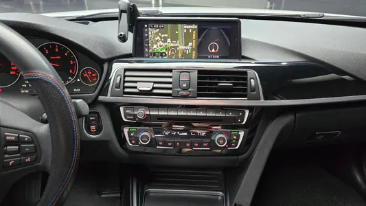 BMW 3 Series (F30) 320d 2018 16
