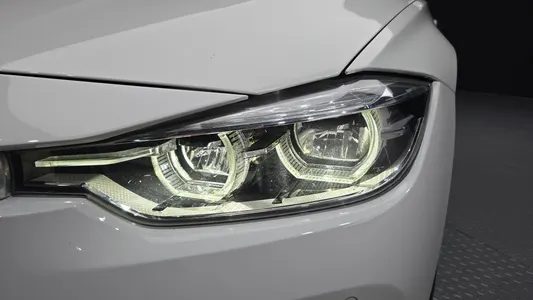 BMW 3 Series (F30) 320d 2018 22