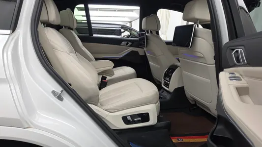 BMW X7 (G07) xDrive 40i M 6 2022 12