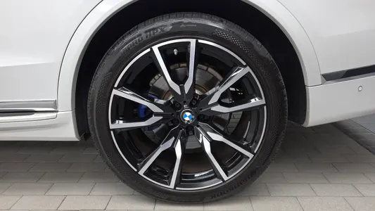 BMW X7 (G07) xDrive 40i M 6 2022 21